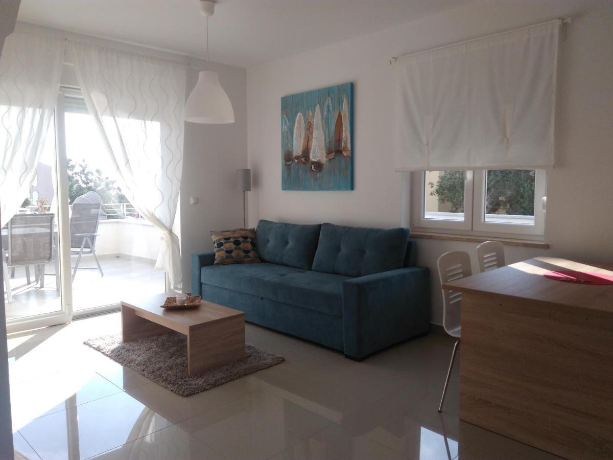 Luxury Apartments Cuba 1 ノヴァリャ エクステリア 写真