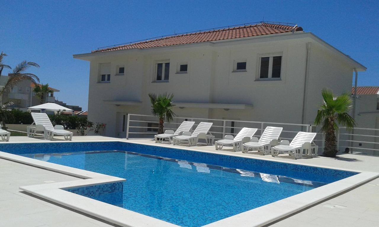 Luxury Apartments Cuba 1 ノヴァリャ エクステリア 写真